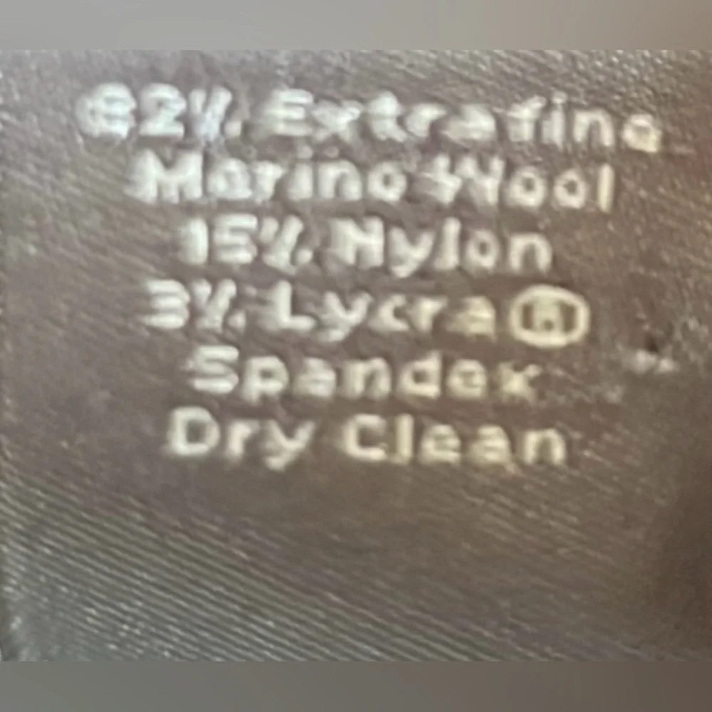 Ann Taylor Ultra Fine Merino Wool Beaded Cardigan Sz S - Picture 11 of 11